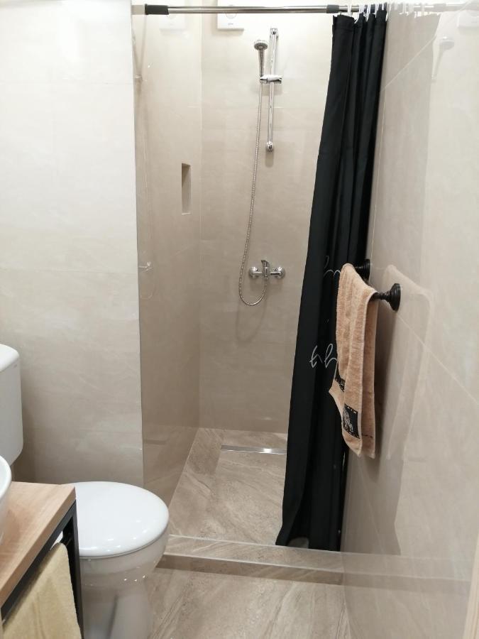Studio Apartment - A Bit Of Joy Saraievo Exterior foto