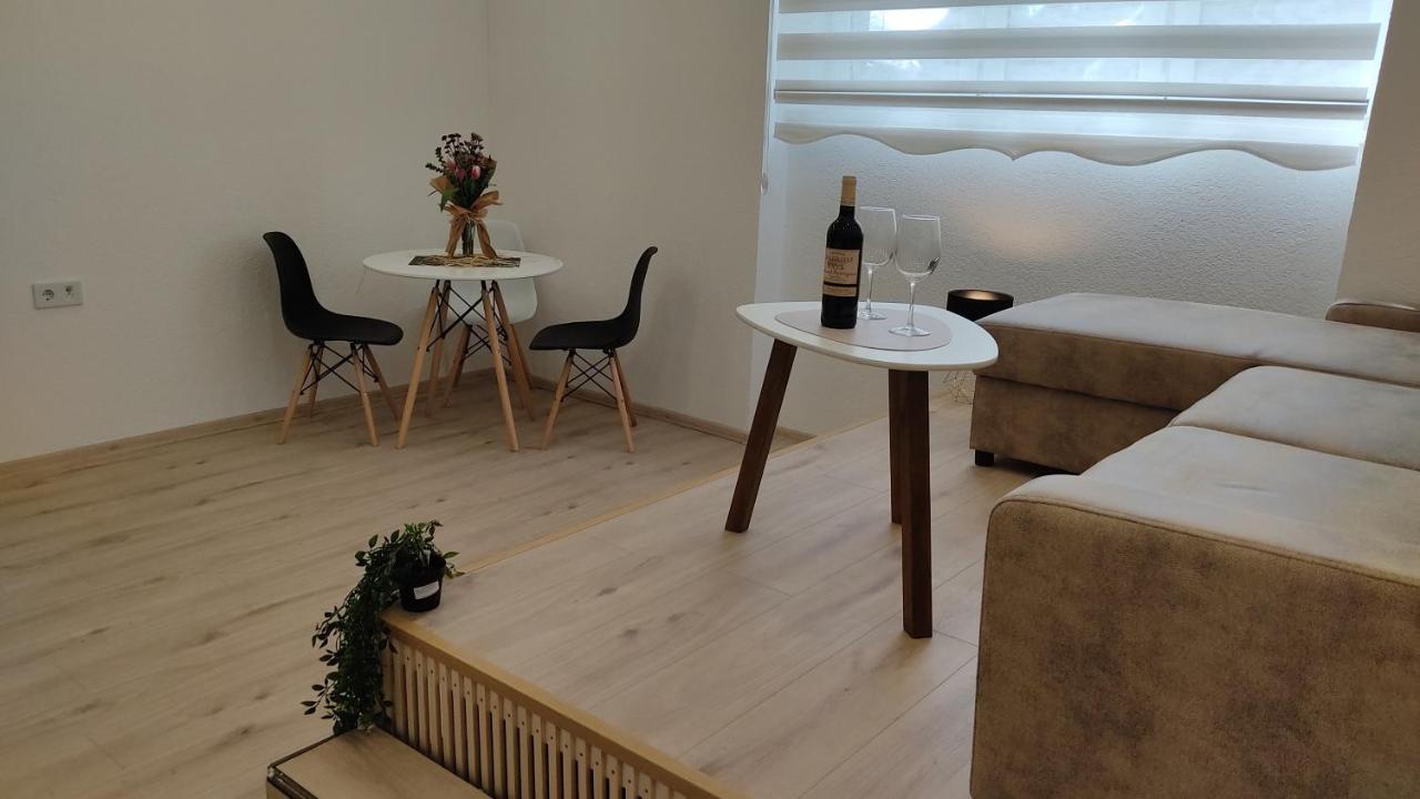 Studio Apartment - A Bit Of Joy Saraievo Exterior foto