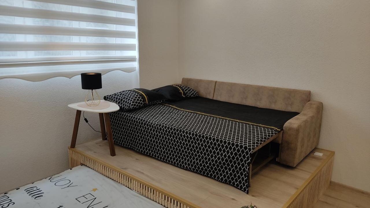 Studio Apartment - A Bit Of Joy Saraievo Exterior foto